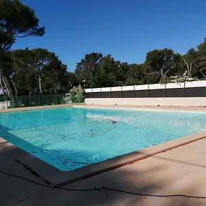 Sous Le Soleil De Provence Chalet